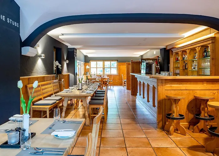 &repeat Airport Отель Кёльн