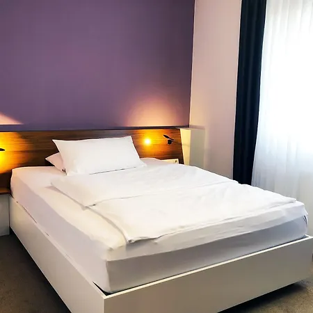 &repeat Airport Hotell Köln