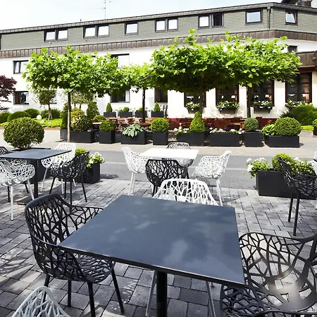 &repeat Airport 쾰른