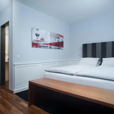 Hotell &repeat Airport 4*