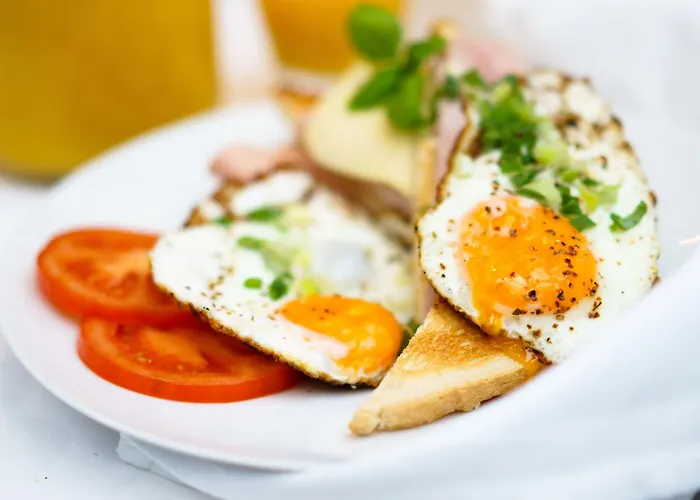 Hotel &repeat Airport Köln