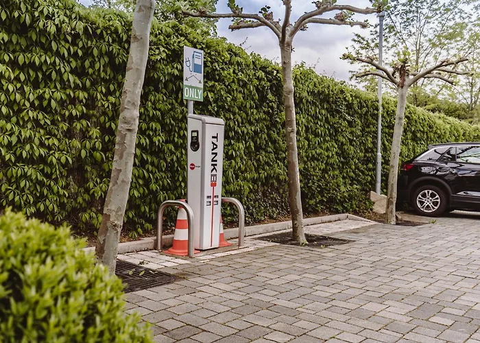 &repeat Airport 호텔 4*