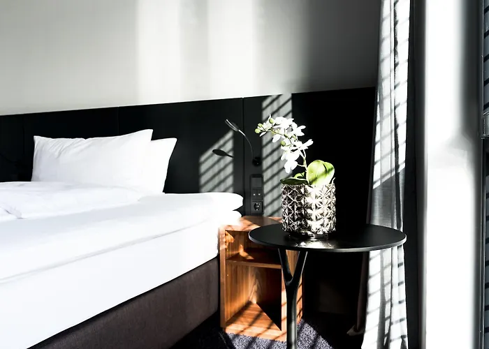 Hotell &repeat Airport 4*