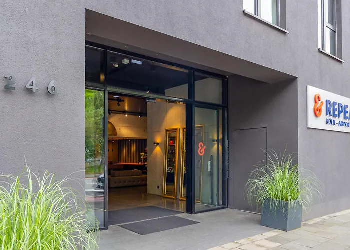 &repeat Airport 酒店 4*