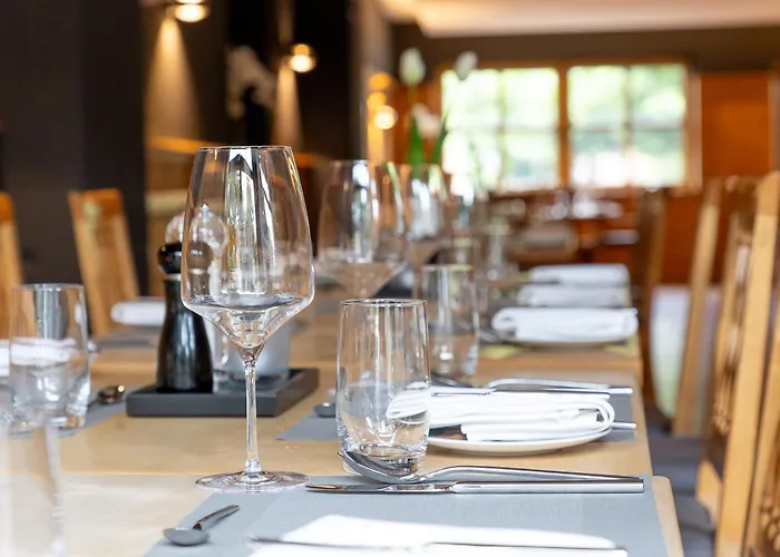 &repeat Airport 酒店